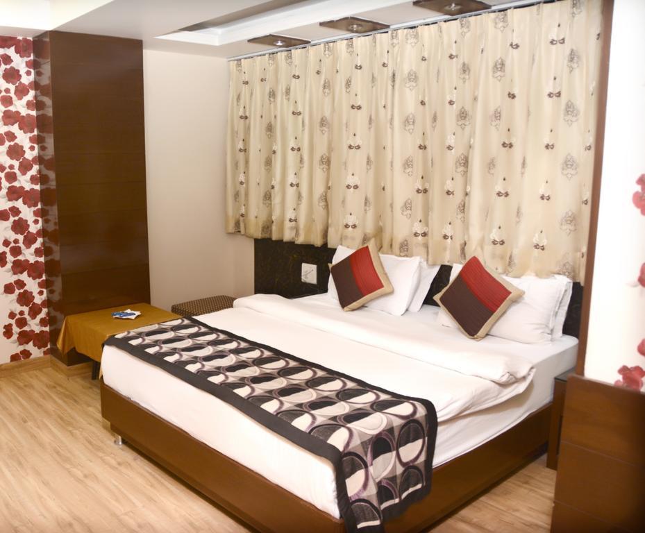 Hotel Palmdale Zirakpur Pokój zdjęcie